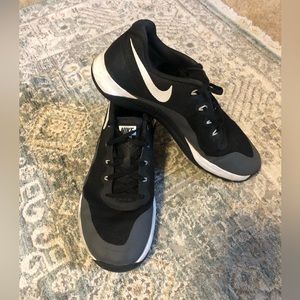 Nike Cross-training “flywire” Shoes